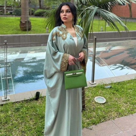 Iconic Abaya