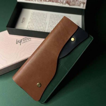 Cedar Bloom Wallet |...