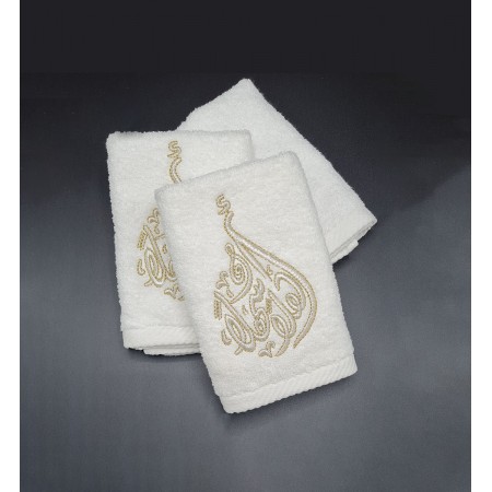 The Elegant Towel Set of 3...